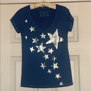 Blue ⭐️ Vneck T-shirt